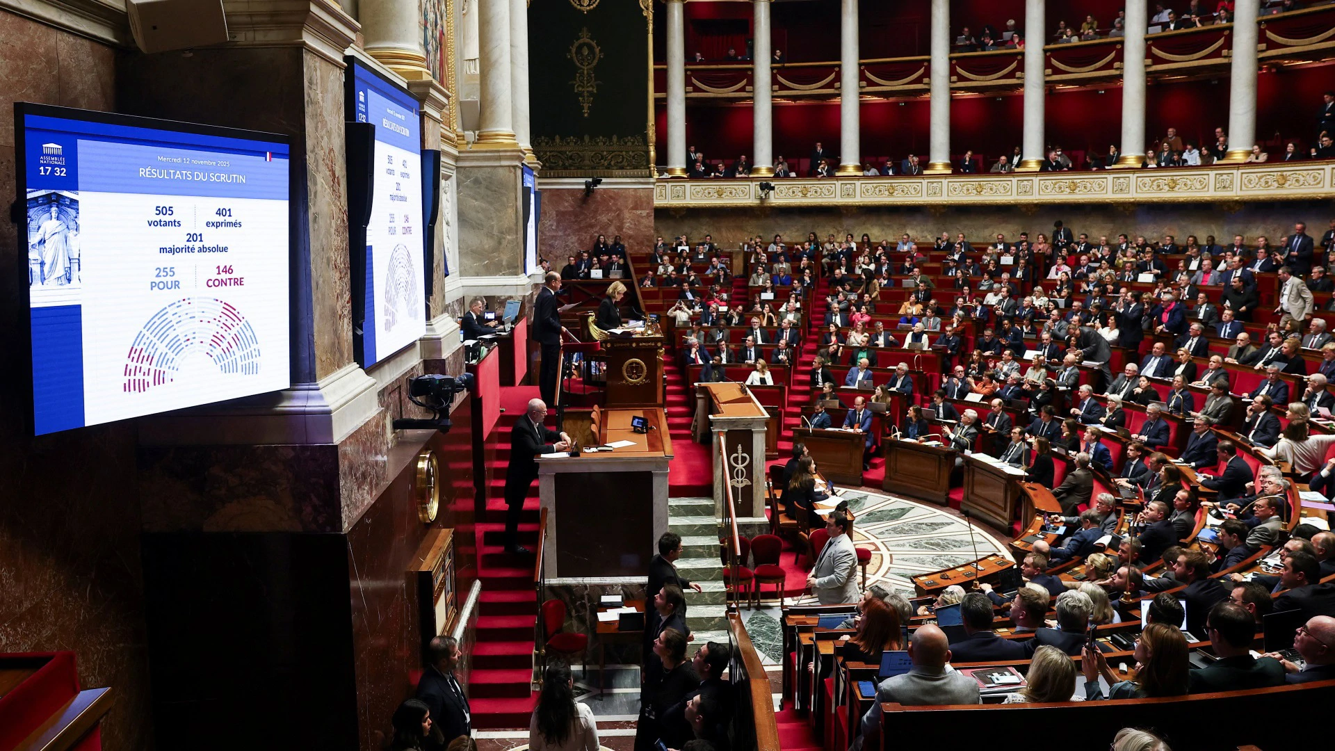 Francuski parlament izglasalo odgodu nepopularne reforme mirovinskog sustava