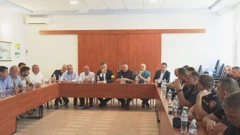Sastanak premijera s vatrogascima i lokalnim vlastima