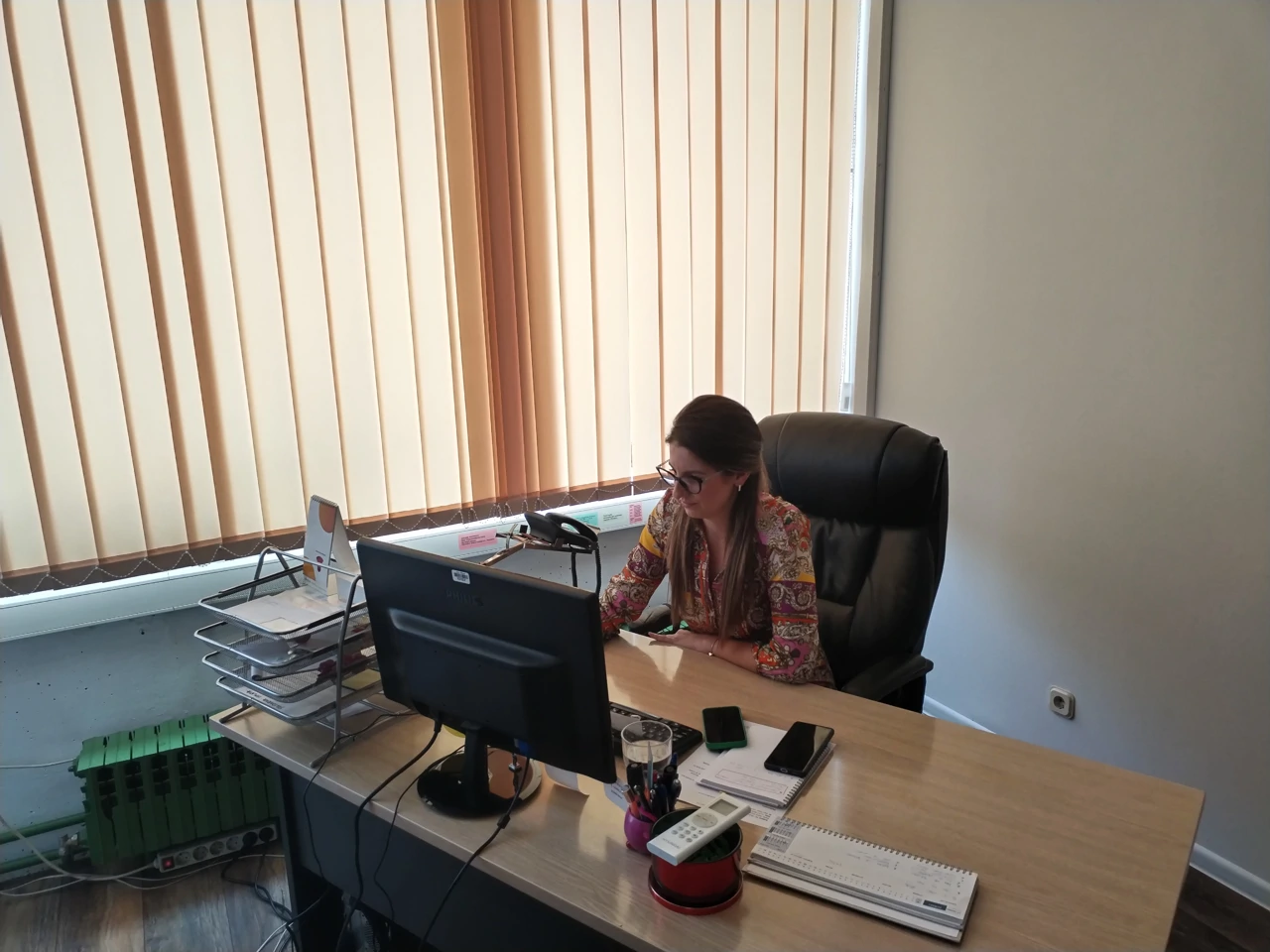 Voditeljica Sara Časar, Foto: Neven Knežević/HRT Radio Osijek