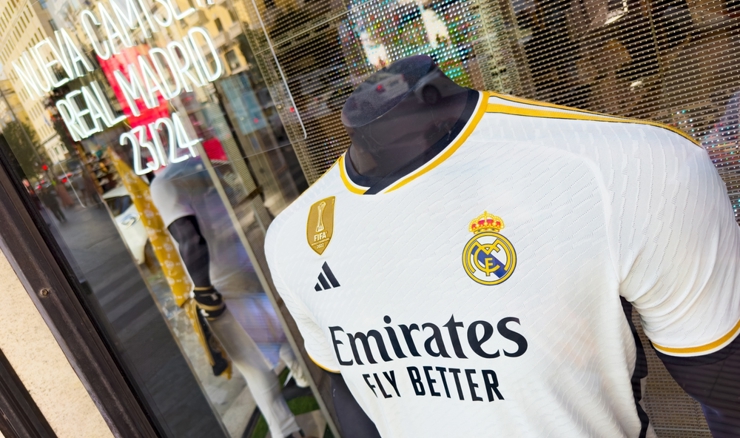 Real Madrid prodaje dres s papininim imenom za 195