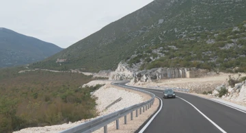 Prometnica od Zavale do granice s Hrvatskom 