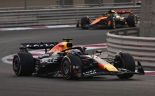Max Verstappen vodi na VN Abu Dhabija, Foto: Jakub Porzycki/REUTERS