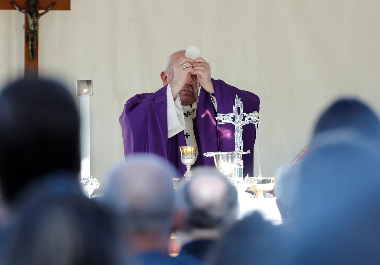 Papa na Dušni dan u Rimu, Foto: REMO CASILLI/REUTERS