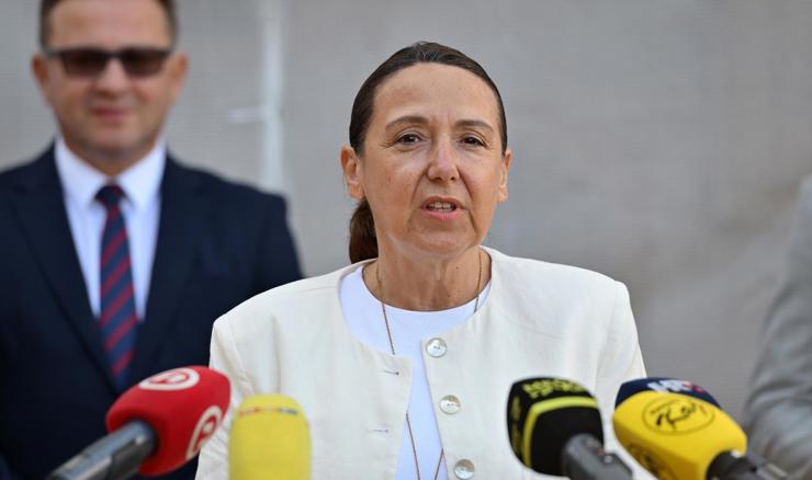 Hrstić odgovorila Bulju: Tvrdnje o gašenju zdravstva u Sinju nisu točne