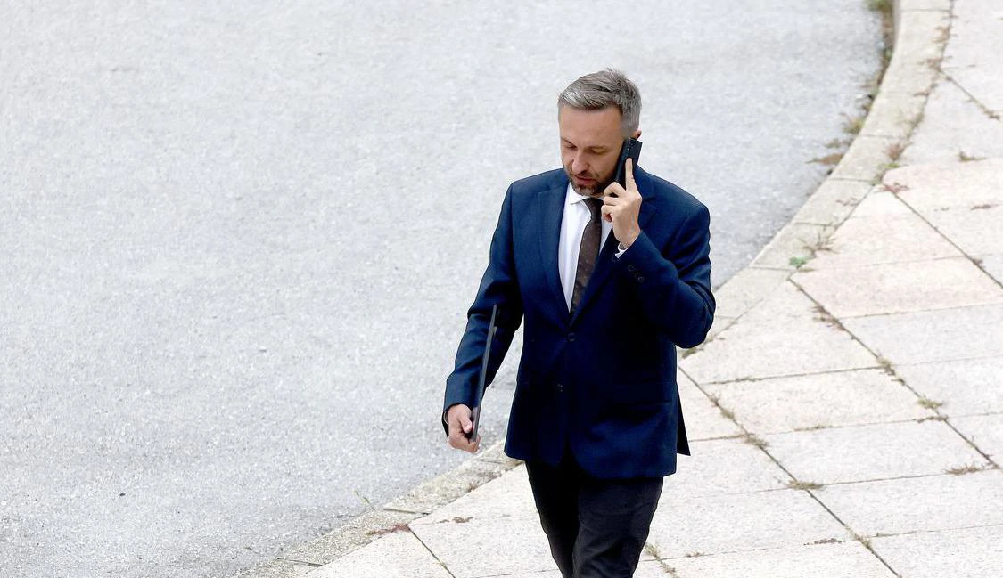 Piletić najavio nastavak pregovora sa sindikatima o osnovici plaće za 2026.
