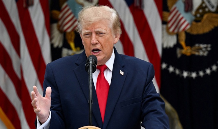 Trump mobilizira MAGA pristaše kako bi sačuvao većinu u Kongresu