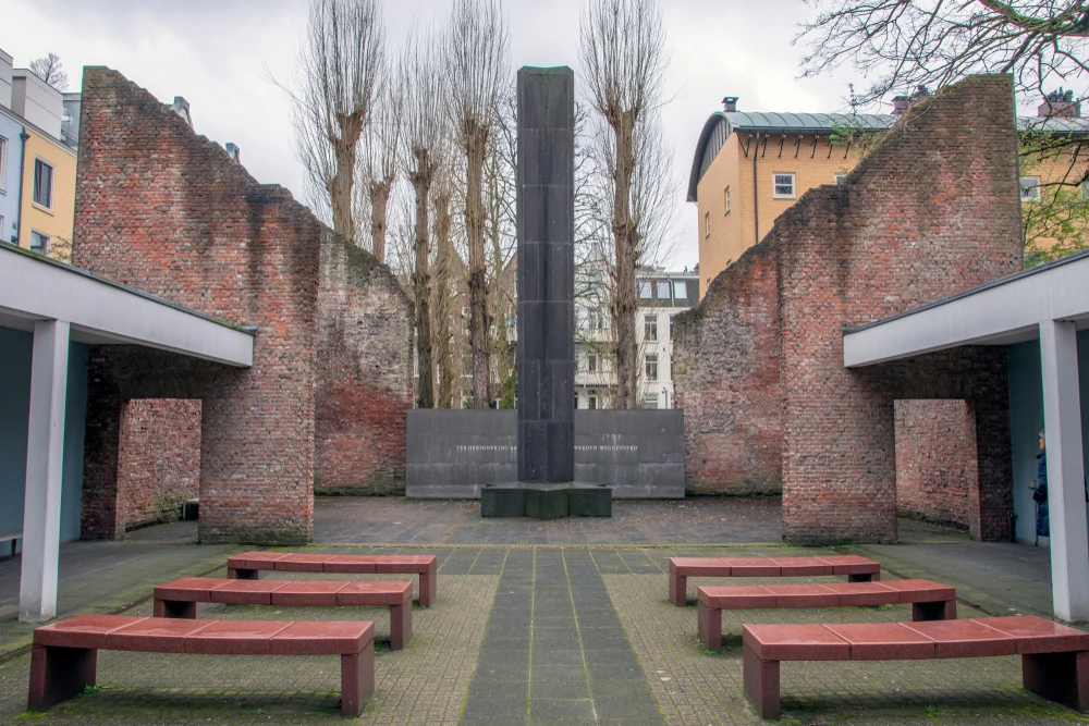 Hollandsche Schouwburg