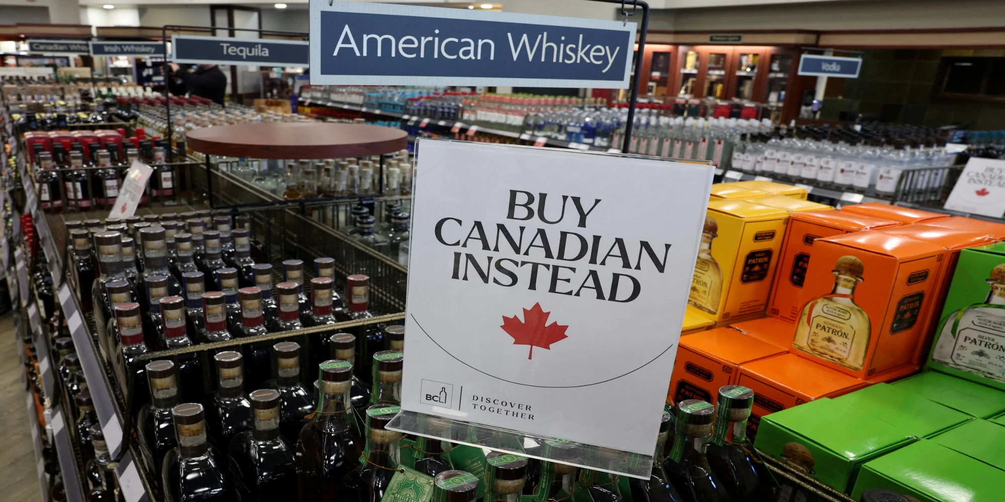 Trgovinski rat: Trumpove carine na snazi, Kanada i Kina uzvraćaju udarac