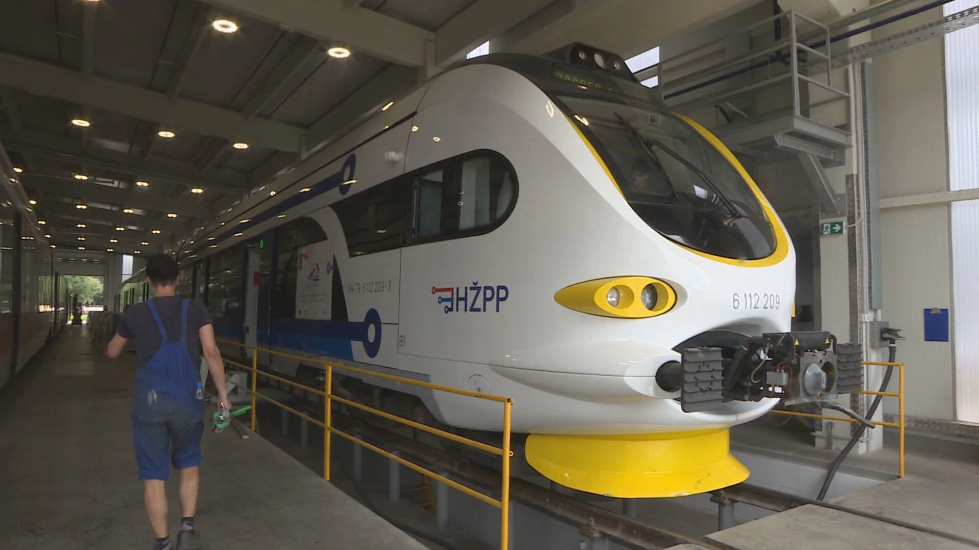 Dotrajale vlakove za dvije godine zamijenit će moderni elektrodizelski