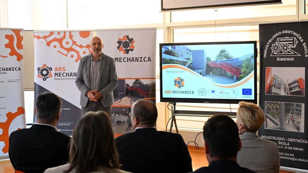 Predstavljanje projekta Ars Mechanica u Industrijsko-obrtničkoj školi Šibenik, Foto: Filip Glas/Ured predsjednika Republike Hrvatske