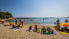 Zoričić: Pula ne zabranjuje toples