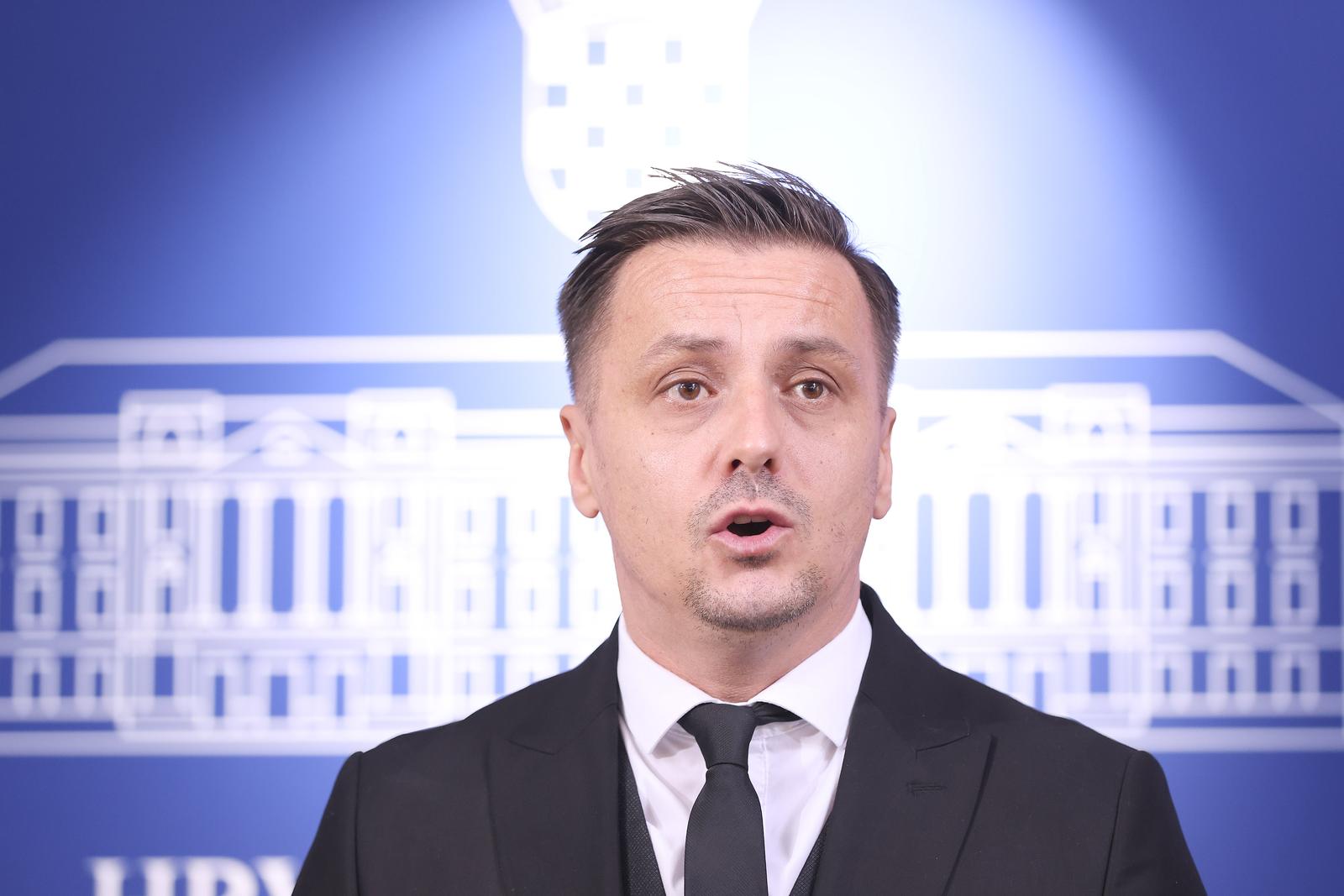 pxl 050226 145925322 20260205133137