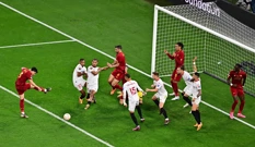 Roger Ibanez u akciji, Foto: Marton Monus/REUTERS