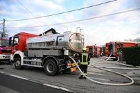Vatrogasci na terenu, Foto: Goran Mehkek/CROPIX