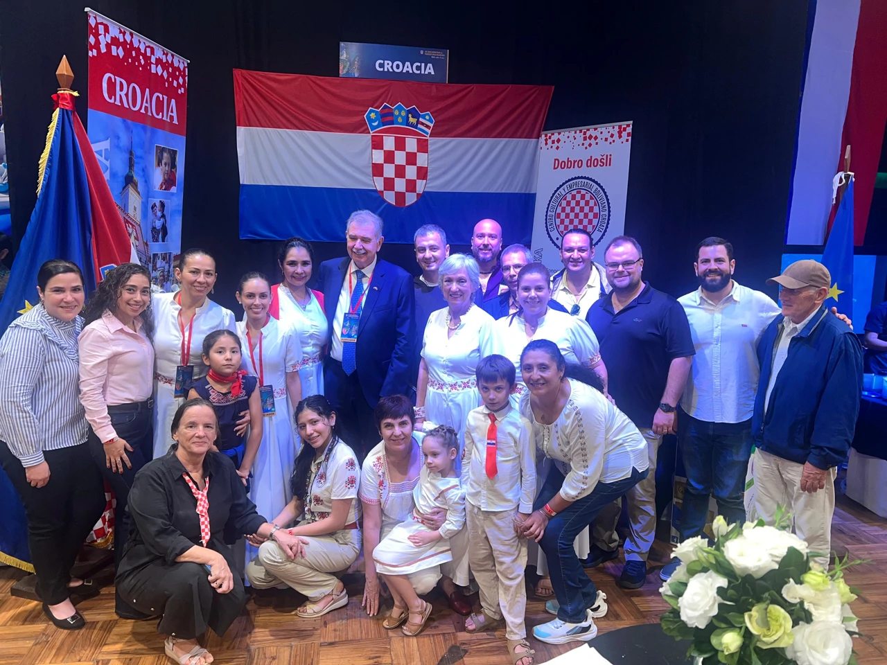 Comunidad Croata de Santa Cruz / Hrvatska zajednica Santa Cruza, Foto: Pilar Mileta//