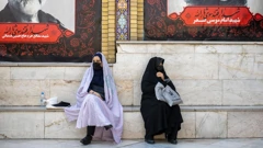Iran će preispitati zakon o obveznom nošenju marama