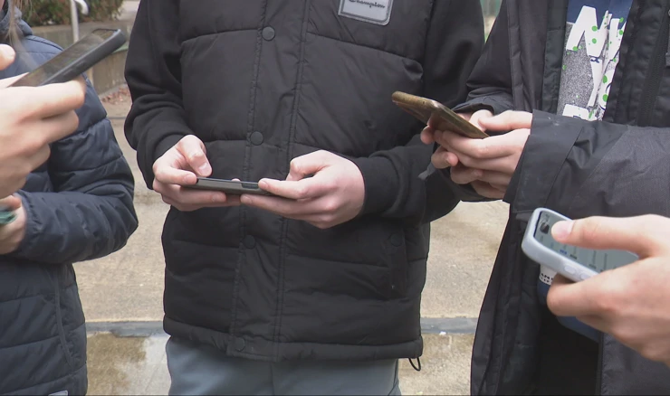 Ovisnost o internetu