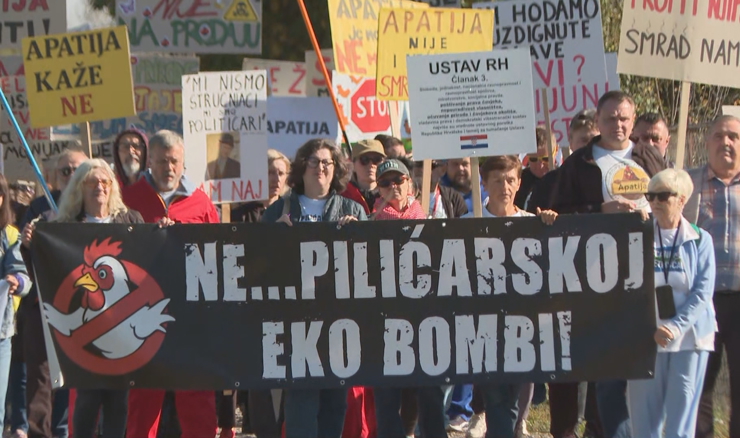 U Koprivnici veliki prosvjed protiv megafarme u Velikom Pažutu