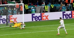 Donnarumma brani Morati, Foto: Facundo Arrizabalaga/Pool via REUTERS/