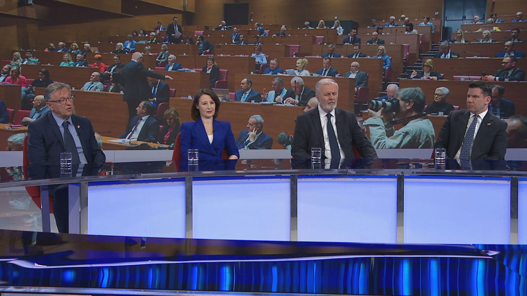 otvoreno frame 21836 20260408210817