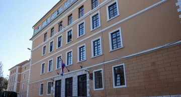 Gimnazija u Zadru
