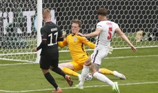 Pickford brani udarac Wernera, Foto: Matthew Childs/REUTERS