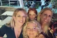 Tri bjonde i črjena: naša legenda Irena Grdinić, "Baltazarka" Rajka J. Šepić, slatka slastičarka Jasminka Sušanj i plavuša Iva PC , Foto: Radio Rijeka/Radio Rijeka