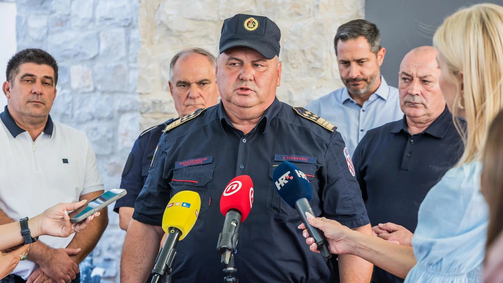 Izjave nakon sastanka kriznog stožera o stanju na požarištu na otoku Braču