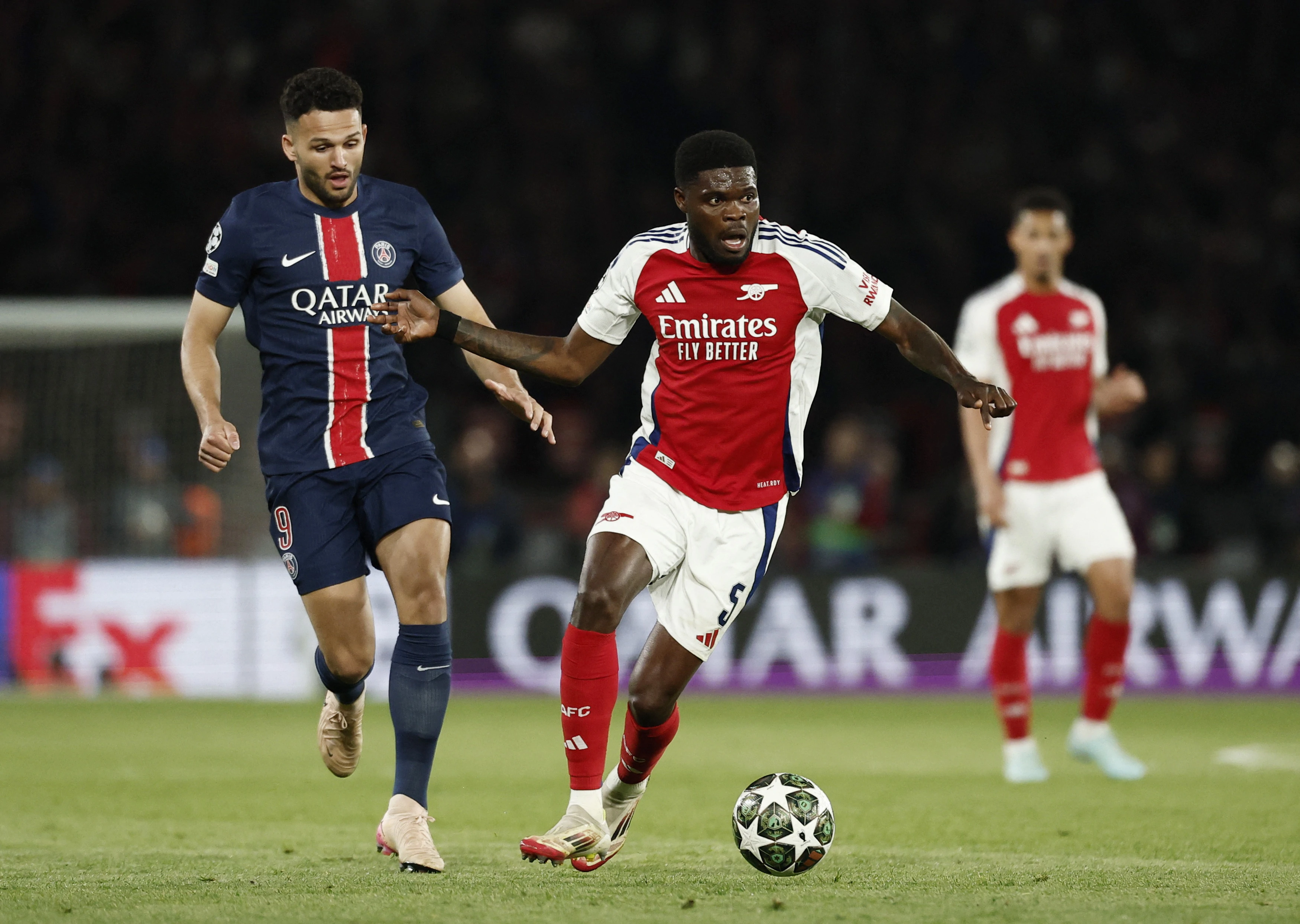 Barcelona pregovara s Parteyjem