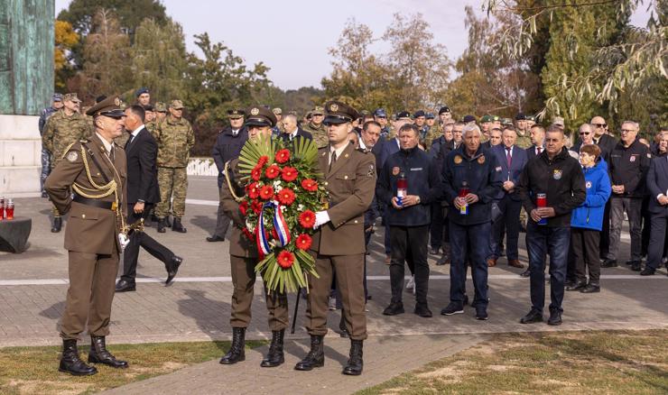 Vukovar: Obilježena 35. obljetnica pogibije Blage Zadre i Alfreda Hilla