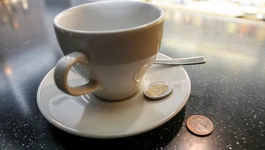 Prema prijedlogu regulirale bi se samo napojnice plaćene putem kartica, dok bi plaćanje gotovinom i dalje bilo teško dokazivo. 