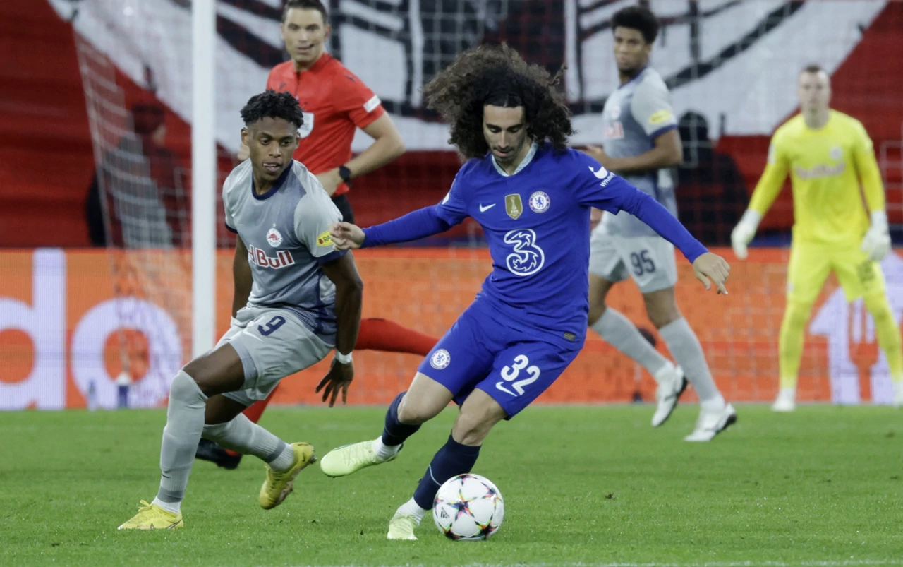 Marc Cucurella i Chukwubuike Adamu