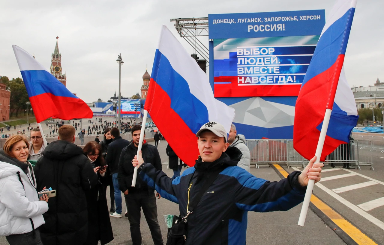 Ljudi slavi pripojenje separatističkih regija Ruskoj Federaciji, Foto: REUTERS PHOTOGRAPHER/REUTERS