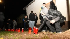 Bjelovar: Zapaljene svijeće u sjećanje na Vukovar , Foto: Damir Spehar/PIXSELL