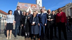 Predstavnici 11 opozicijskih stranaka 