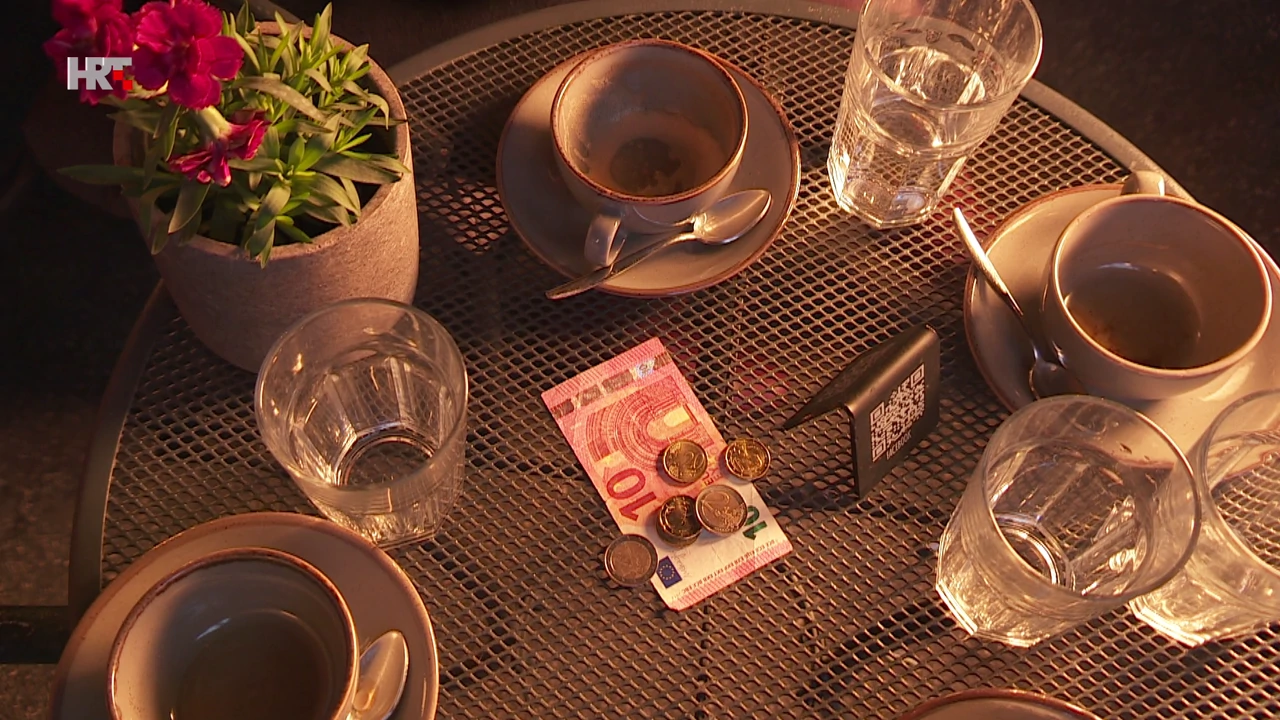 Tko plaća kavu ili večeru?