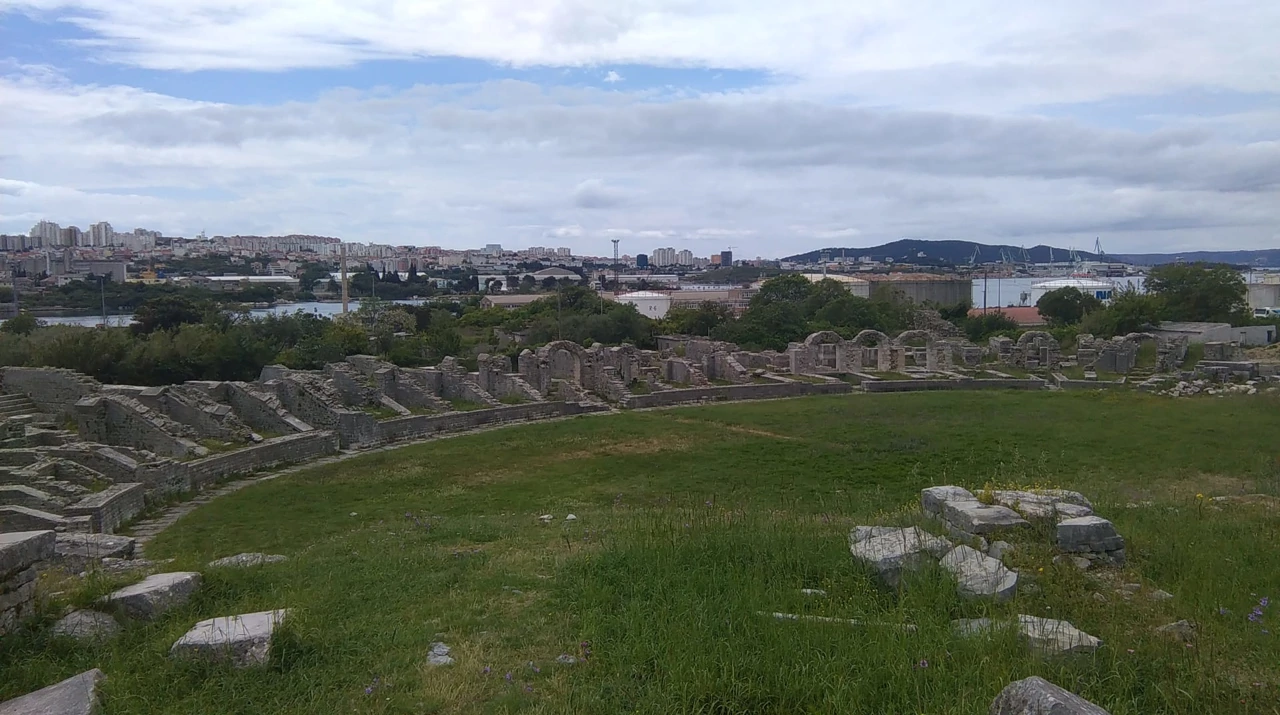 Salona era originalmente la base costera y el puerto de los ilirios cerca de Tragurion y Epetion (Foto: Majda Ivković /Voz de Croacia)