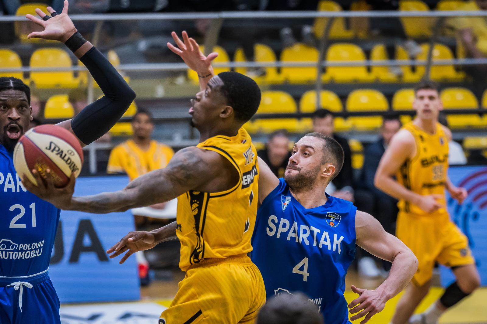 pxl 240426 150657613 20260424193050