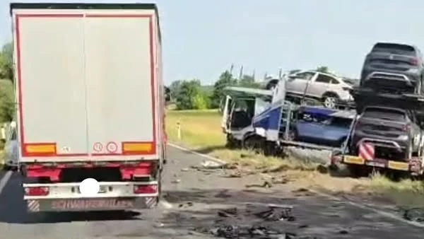 Teška prometna nesreća između Kupljenovog i Pojatna