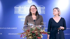 Urša Raukar Gamulin i Sandra Benčić