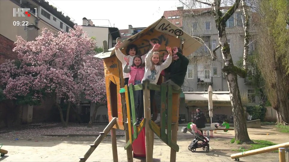 Toma, Sofia, Toma i Lara