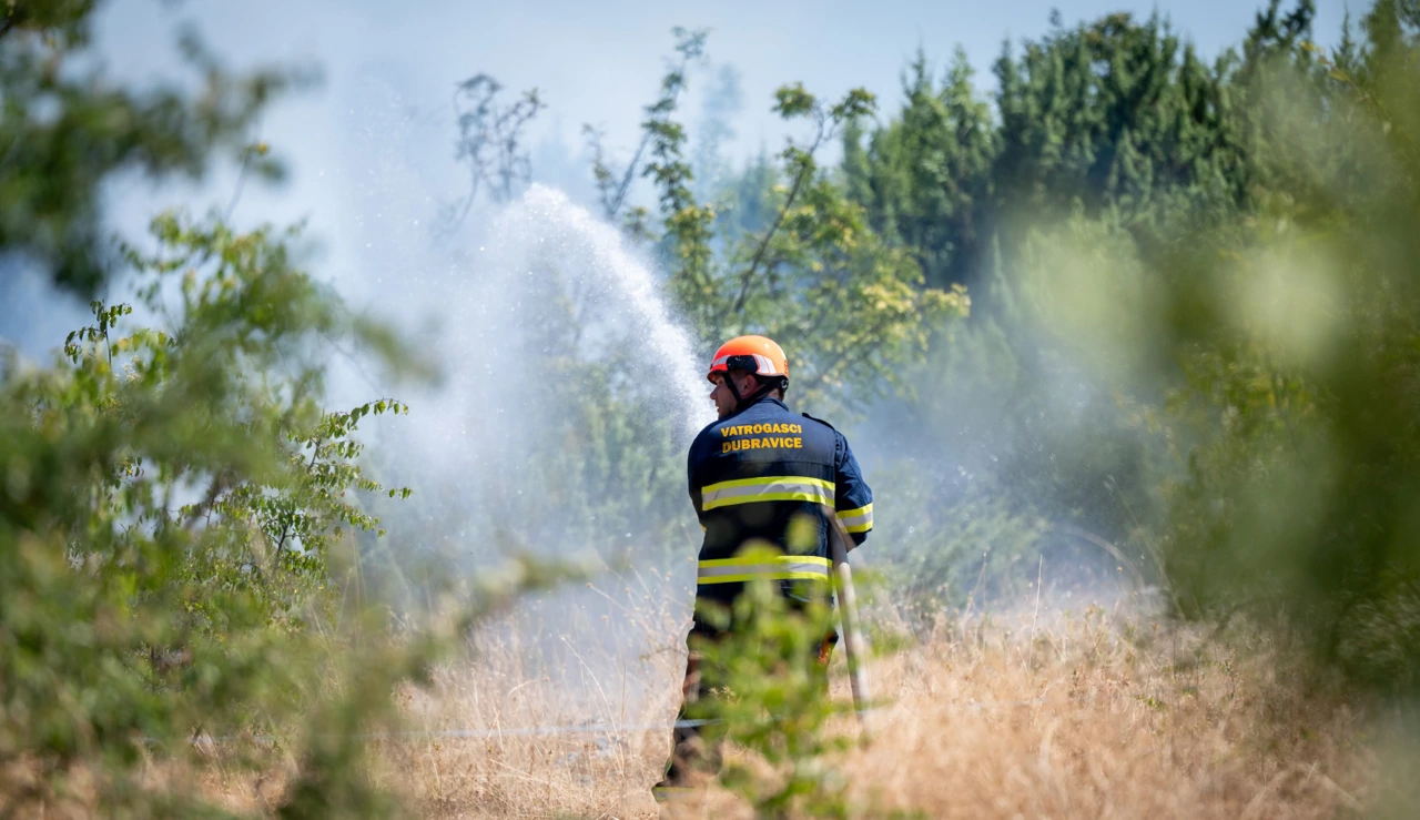 Požar na području Đevrske - Tošići, Foto: Nikolina Vukovic Stipanicev/CROPIX