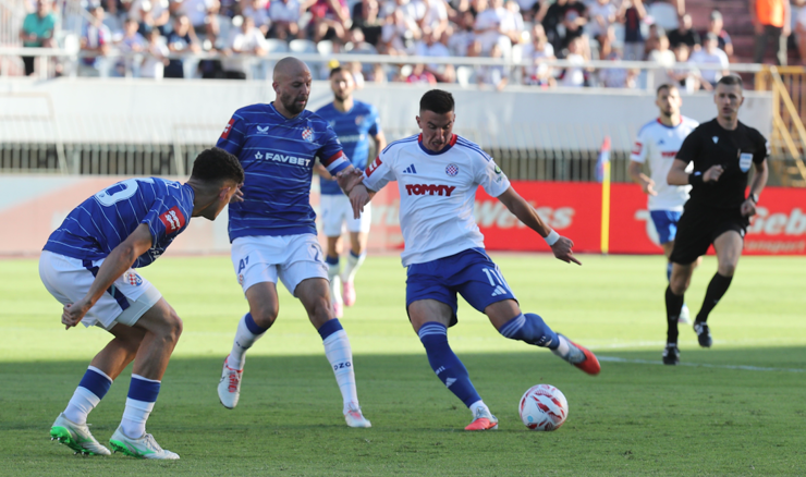 Dvoboj Hajduka i Dinama u rujnu