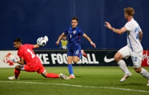 Lukas Kačavenda zabija Grčkoj, Foto: Zeljko Hajdinjak/CROPIX