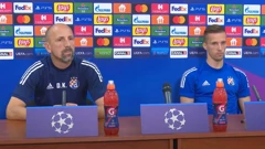 Trener Dinama Damir Krznar i Mislav Oršić