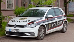 Policijski auto