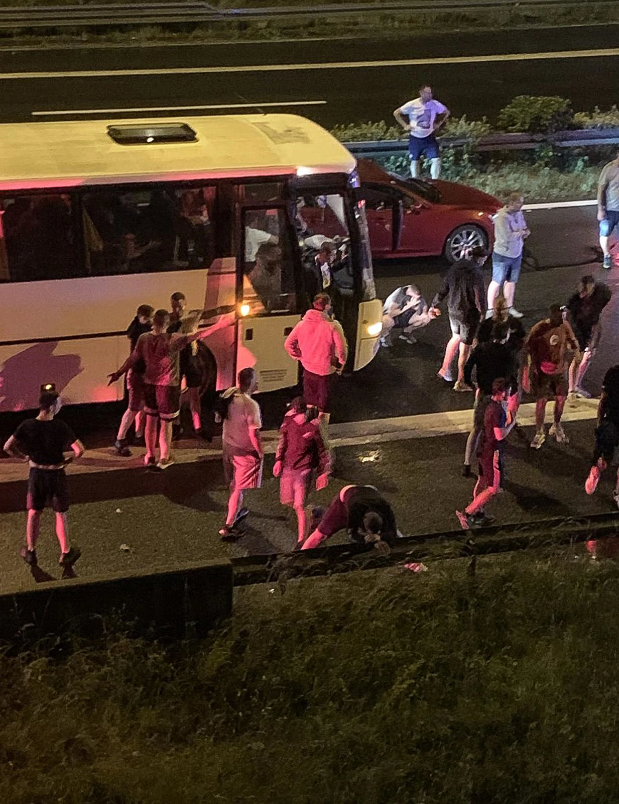 Sukob navijača i policije, Foto: Pixsell/PIXSELL
