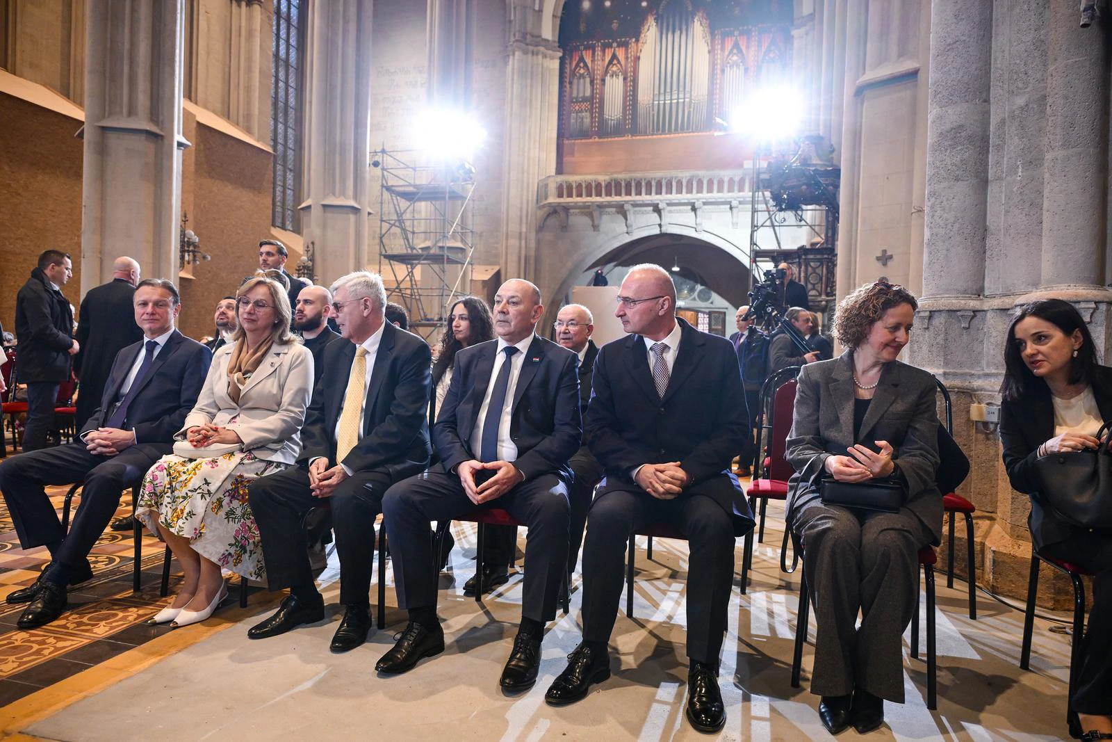 Obuljen Koržinek: Veseli me povratak misa u zagrebačkoj katedrali