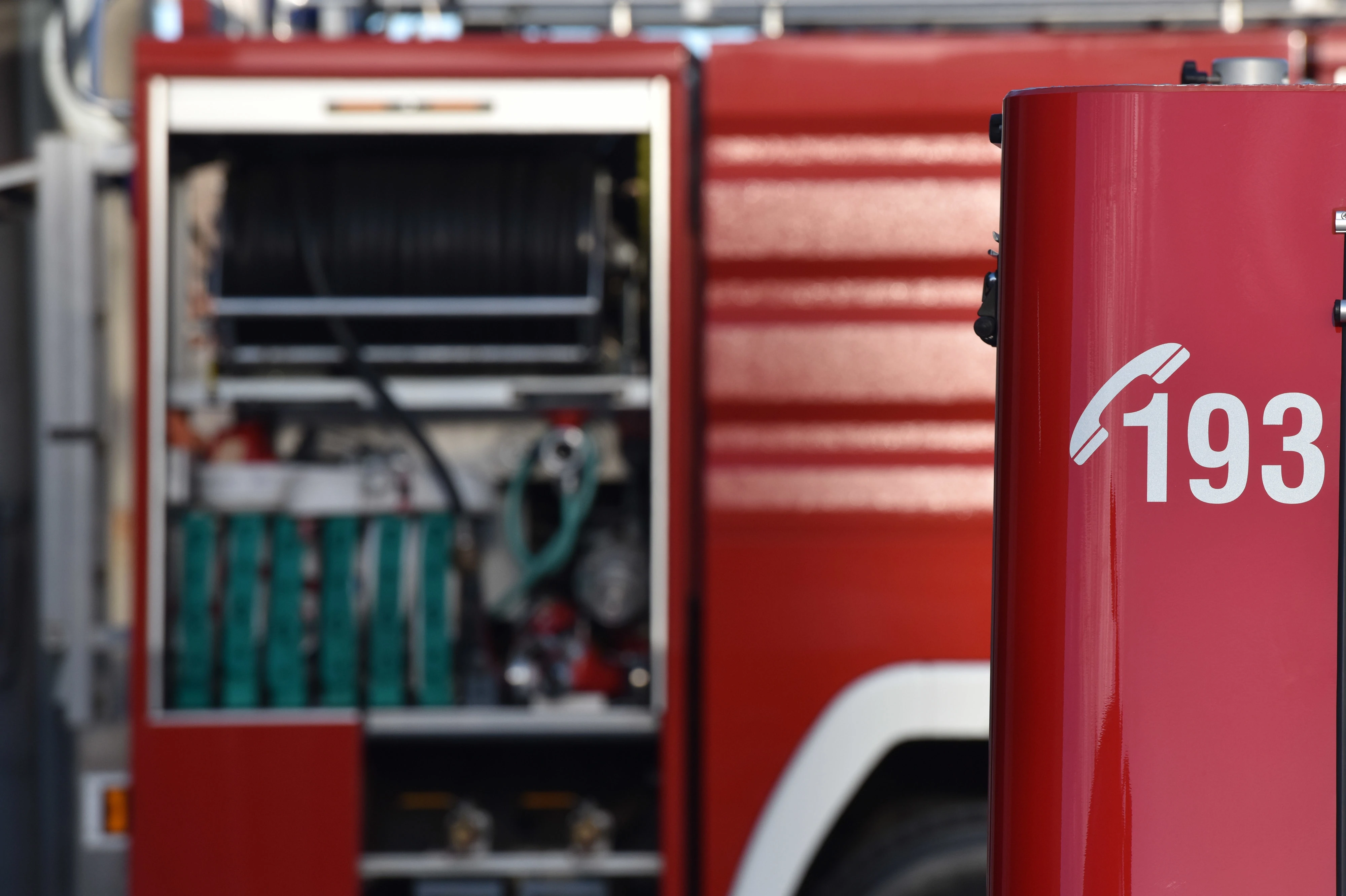 Izgorio kat obiteljske kuće u Bribiru