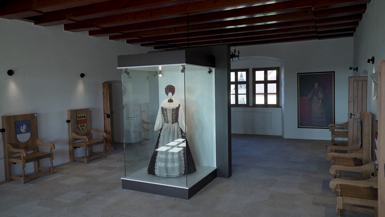 Haljina Elizabeth Báthory